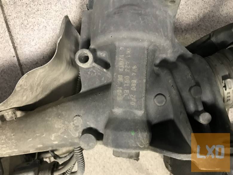 VW GOLF V 1,6 CR / kormánymű ( 3 csavaros) apróhirdetés