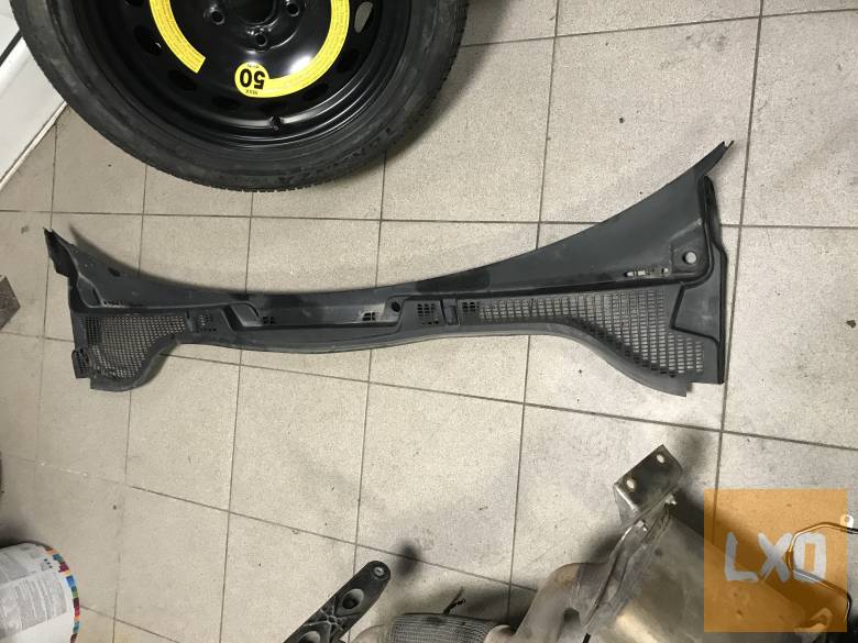 SKODA OCTAVIA II FL levélrács 1Z1 819 415 F apróhirdetés