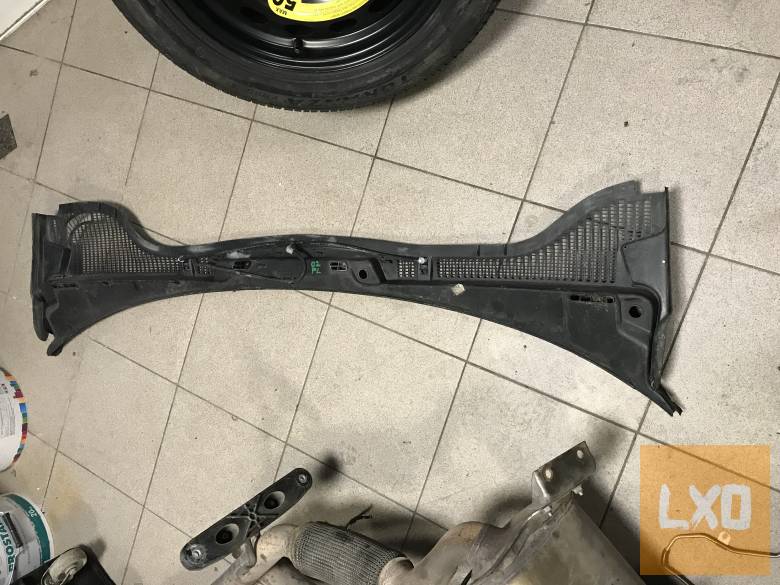 SKODA OCTAVIA II FL levélrács 1Z1 819 415 F apróhirdetés