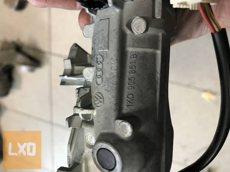 SKODA OCTAVIA II FL gyújtáskapcsoló kulccsal apróhirdetés