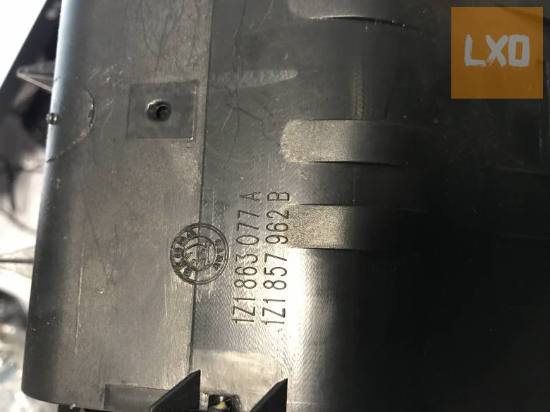 SKODA OCTAVIA II /  középkonzol tároló 1Z1 863 077 A apróhirdetés