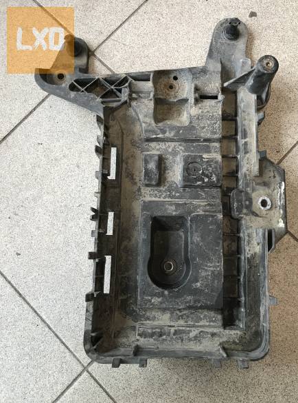 VW GOLF V / akkumulátor tálca 1K0 915 333 apróhirdetés