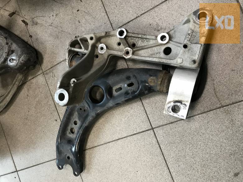 VW GOLF V bal lengőkar konzol 1K0 199 295 F apróhirdetés