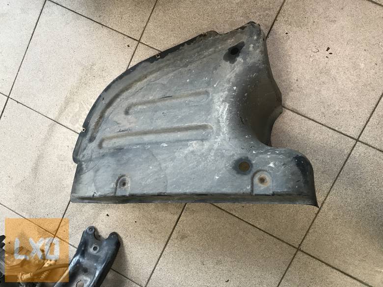 VW  PASSAT CC / jobb hátsó alsó burkolat 3C8 825 206 apróhirdetés