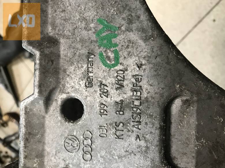 VW GOLF V_1,6 CR CAY motortartó konzol 03L 199 207 apróhirdetés