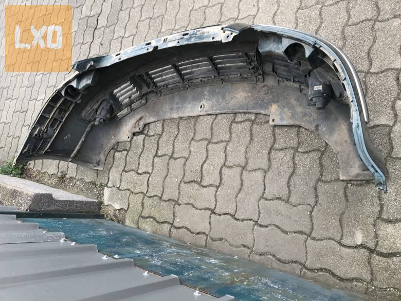 VW PASSAT B5.5 első lökhárító ( mosós) apróhirdetés