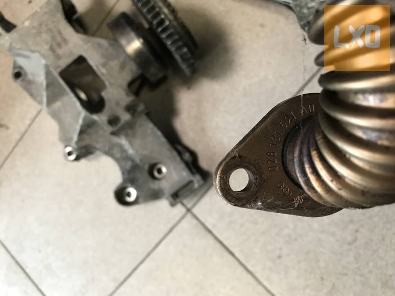 VW PASSAT B5.5 1,9 PD AVP / EGR cső 028 131 521 AD apróhirdetés