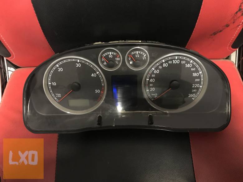 VW PASSAT B5.5 1,9 PD AVF automata / óracsoport 3B0 920 846 A apróhirdetés