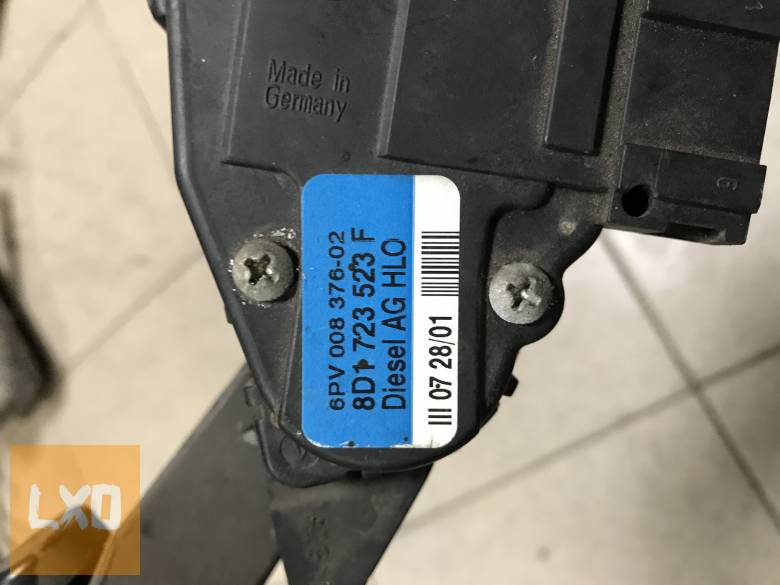 VW PASSAT B5.5 1,9 PD AVF automata / gázpedál 8D1 723 523 F apróhirdetés