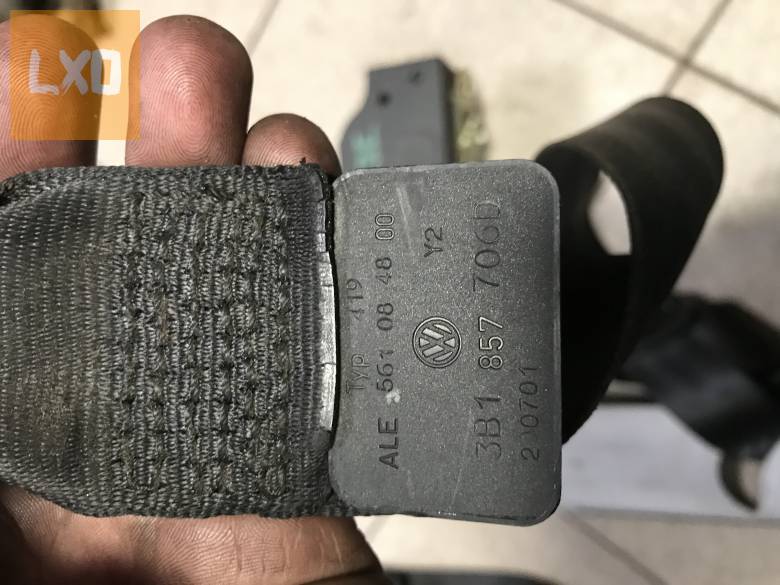 VW PASSAT B5.5 / jobb első biztonsági öv 3B1 857 706 D apróhirdetés