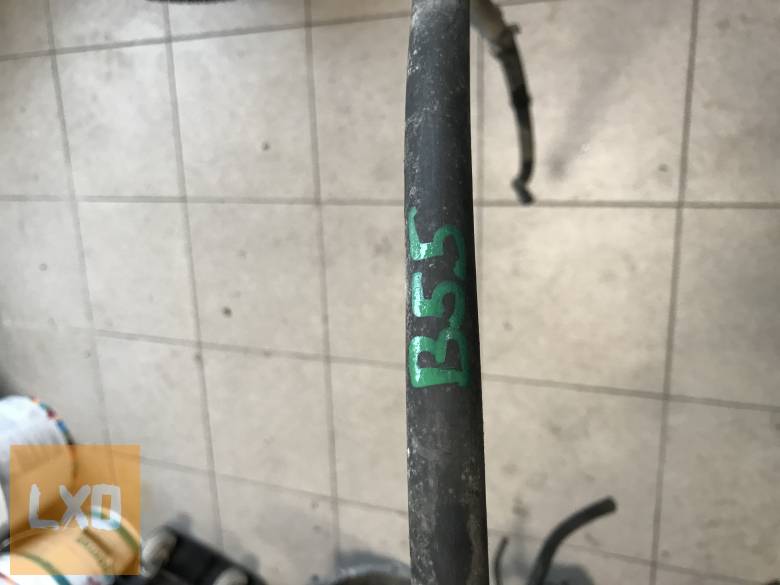 VW PASSAT B5.5 1,9 PD / fényszóró mosó cső apróhirdetés