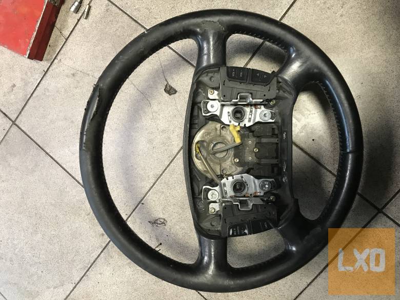 VW PASSAT B5.5 /  bőr multikormány apróhirdetés