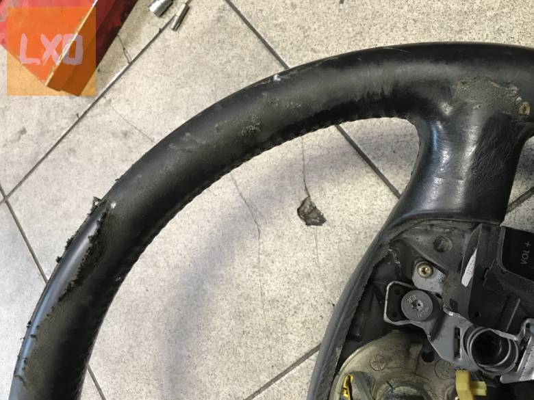 VW PASSAT B5.5 /  bőr multikormány apróhirdetés