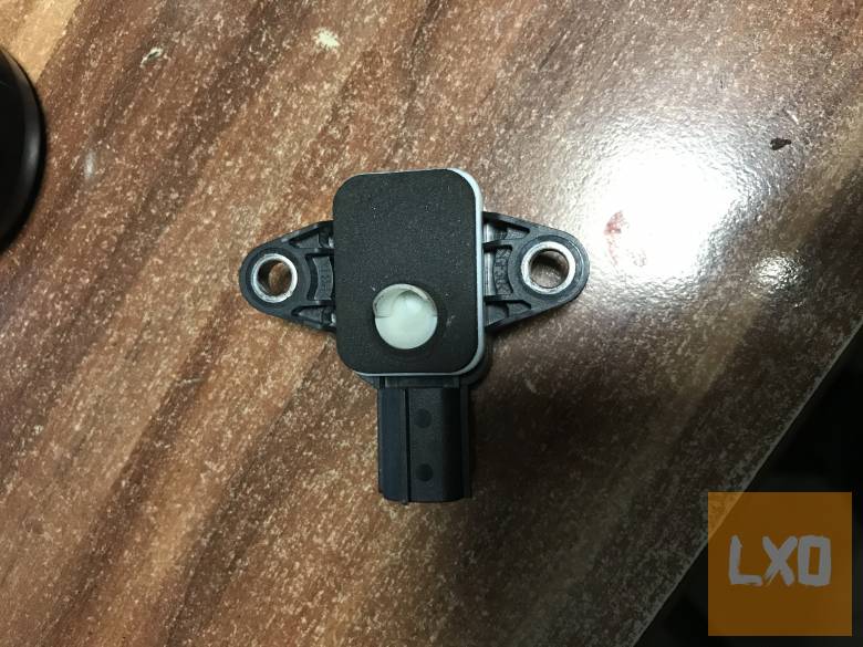 AUDI A4 B7 / ütközés érzékelő 8P0 955 557 apróhirdetés