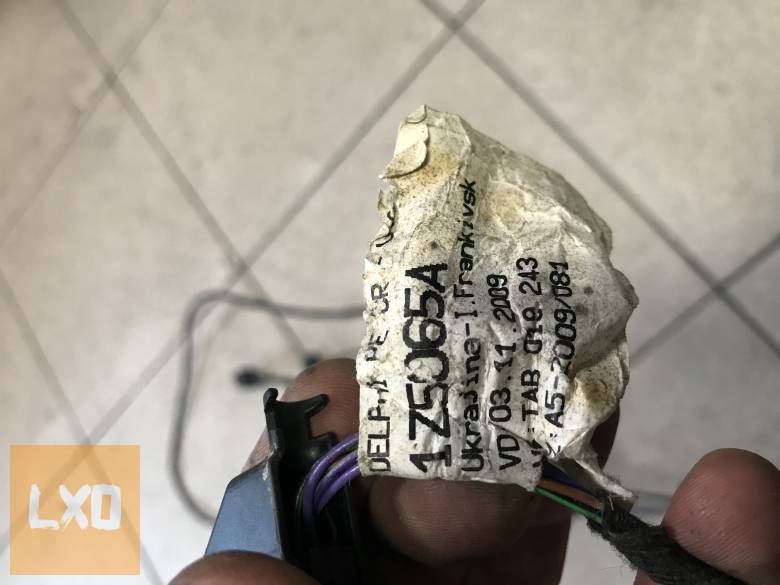 SKODA OCTAVIA II FL ( 5ajtós) hátsó PDC köteg 1Z5 065 A apróhirdetés