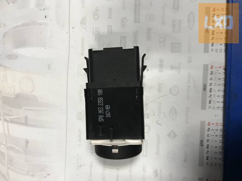 SEAT LEON 1P / elakadásjelző kapcsoló 5P0 953 235 B apróhirdetés