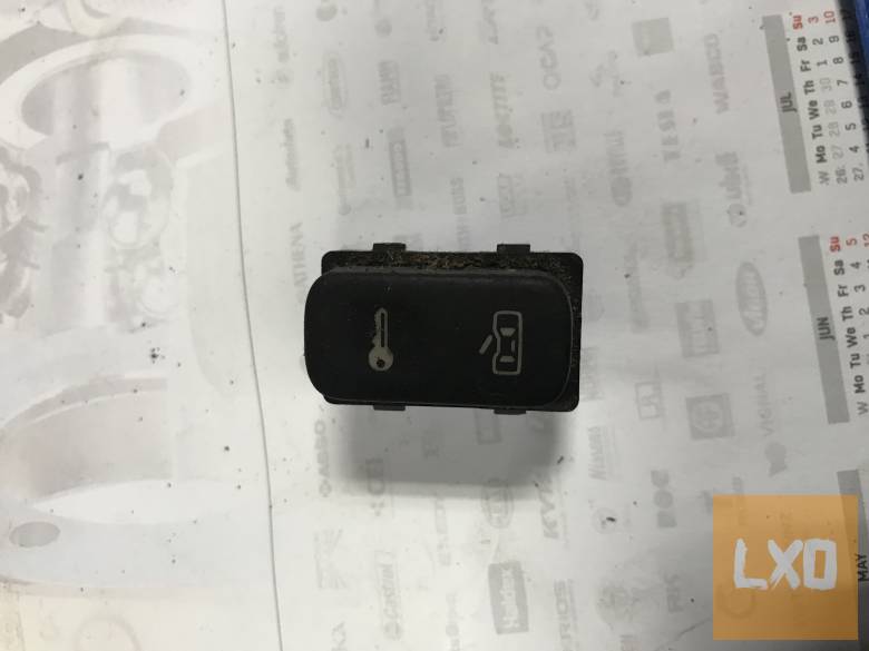 SKODA OCTAVIA II / központi zár kapcsoló apróhirdetés