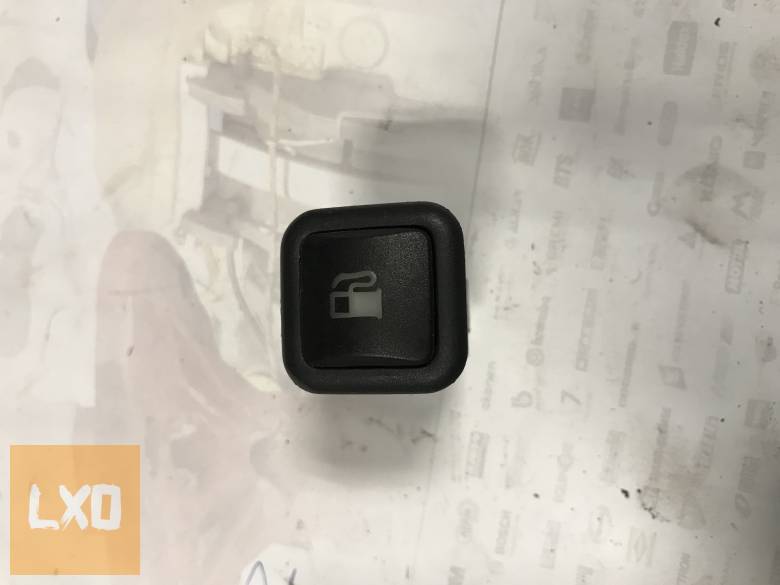 VW PASSAT B5 / tankajtó nyitó gomb 3B0 959 833 A apróhirdetés