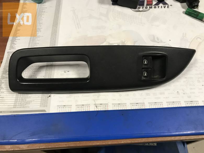 SKODA OCTAVIA II / bal első ajtóbehúzó, ablakemelő kapcsoló apróhirdetés