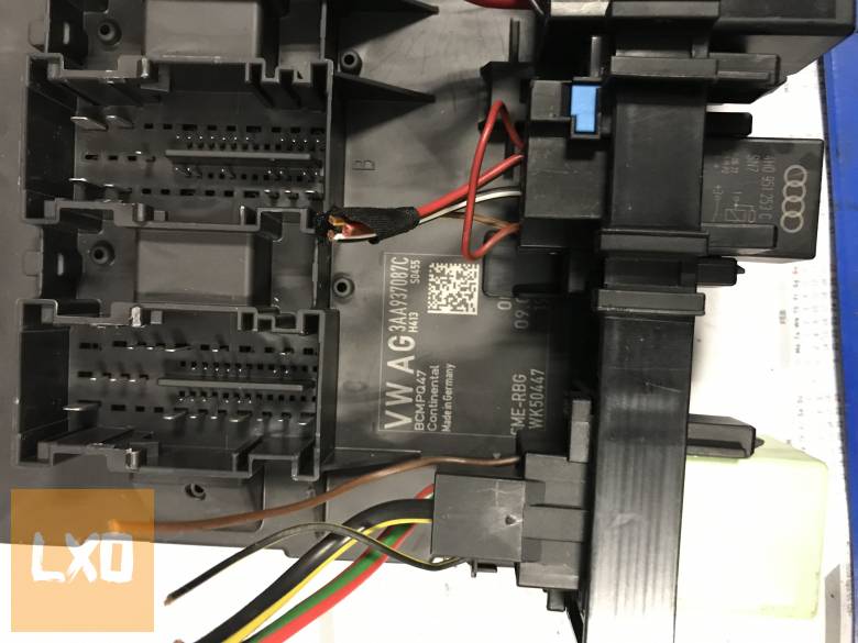 VW PASSAT B7  / komfortmodul 3AA 937 087 C apróhirdetés