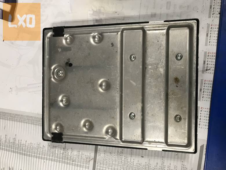 AUDI A4 B8 / komfortmodul 8K0 907 063 D apróhirdetés