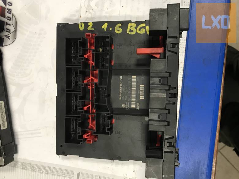 VW GOLF V  komfortmodul 1K0 937 049 M apróhirdetés