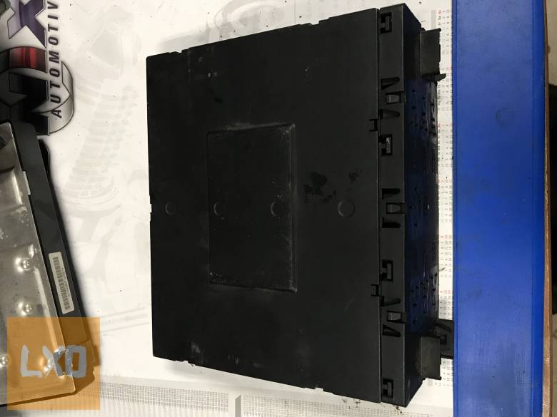 VW GOLF V  komfortmodul 1K0 937 049 M apróhirdetés