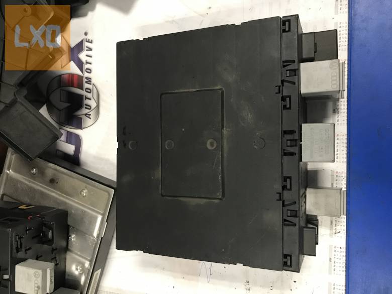 SKODA OCTAVIA II /  komfortmodul 3C8 937 049 E apróhirdetés