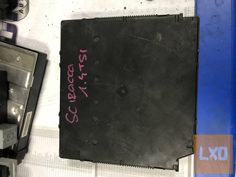 VW SCIROCCO / komfortmodul 5K0 937 084 B apróhirdetés