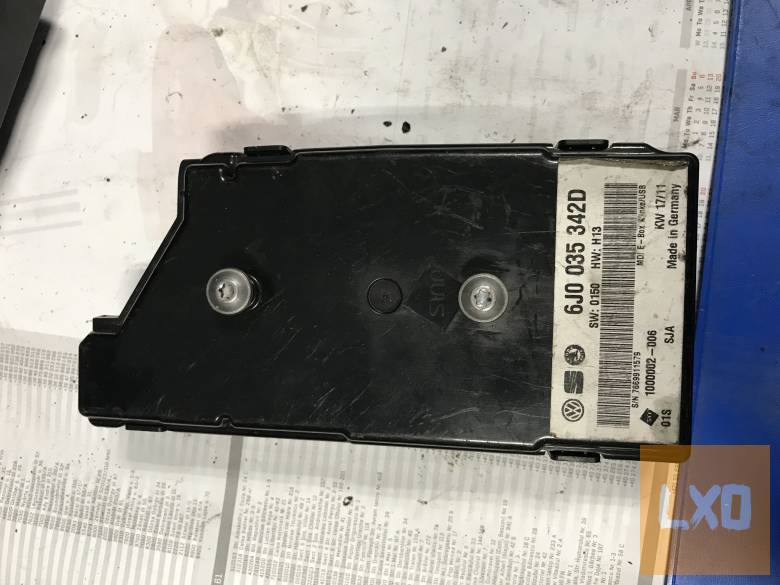 SEAT IBIZA 6J / multimédia vezérlő 6J0 035 342 D apróhirdetés