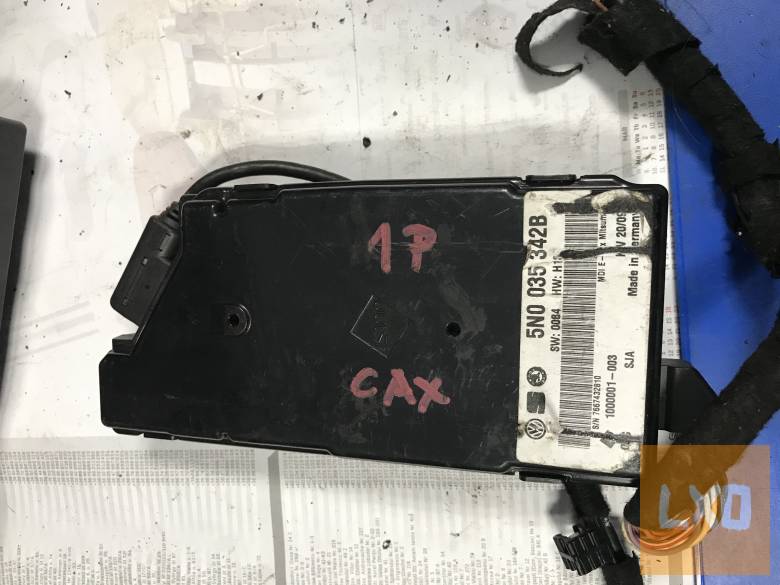 VW GOLF V_OCTAVIA II multimédia vezérlő 5N0 035 342 B apróhirdetés