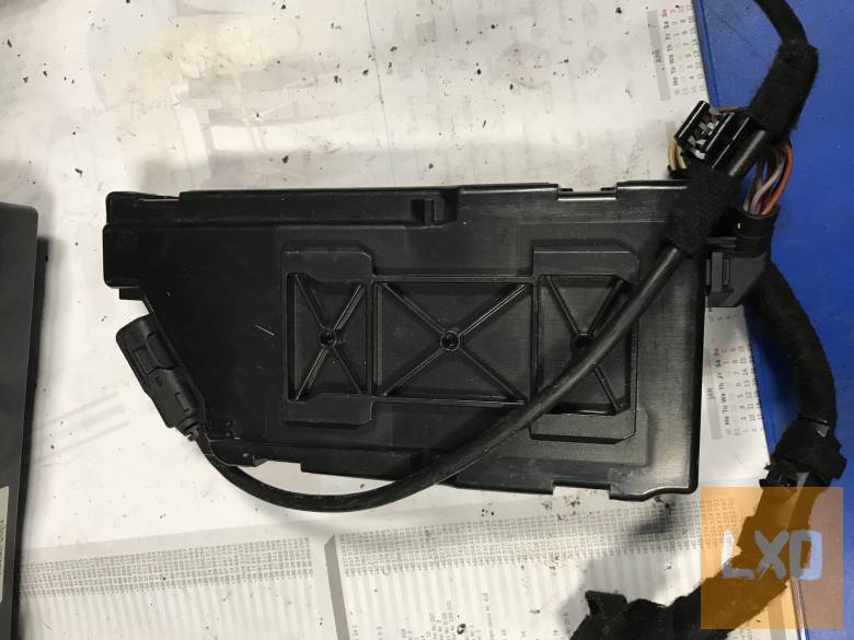 VW GOLF V_OCTAVIA II multimédia vezérlő 5N0 035 342 B apróhirdetés