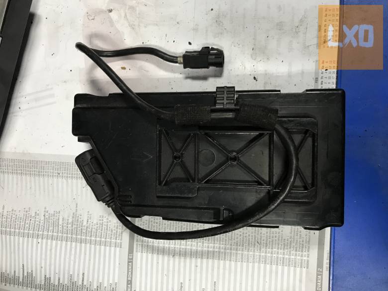 VW GOLF V_OCTAVIA II multimédia vezérlő 5N0 035 342 E apróhirdetés