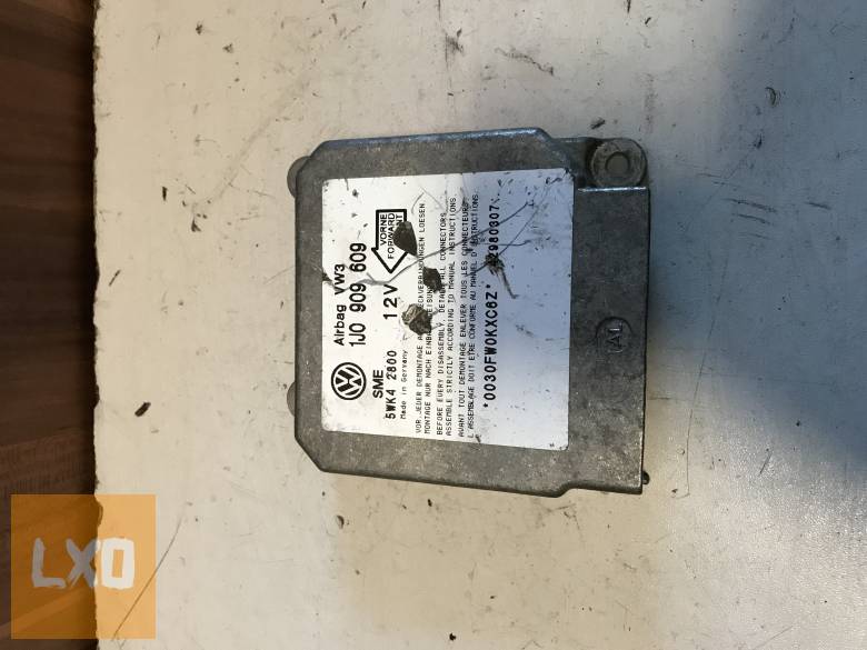 SKODA OCTAVIA I  / légzsákvezérlő 1C0 909 609 apróhirdetés