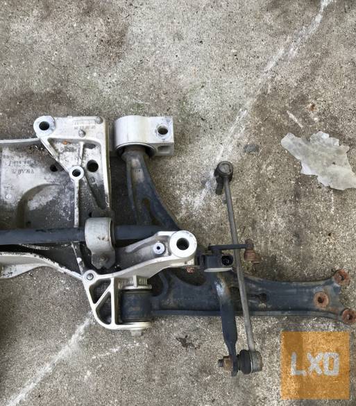 VW GOLF V 2,0 TFSI / bölcső ( komplett) apróhirdetés