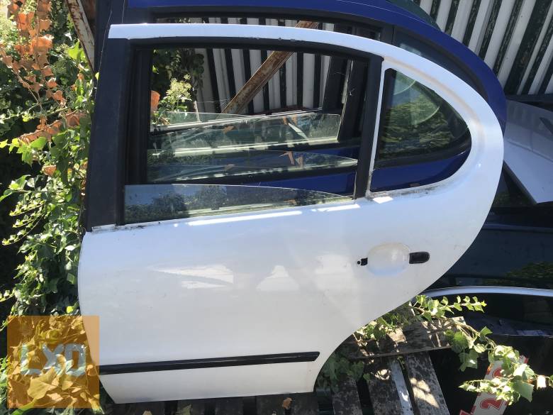 SEAT TOLEDO / LEON 1M / bal hátsó ajtó apróhirdetés
