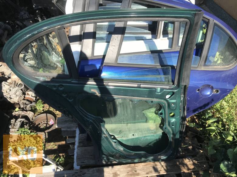 SEAT TOLEDO * LEON 1M / bal hátsó ajtó apróhirdetés