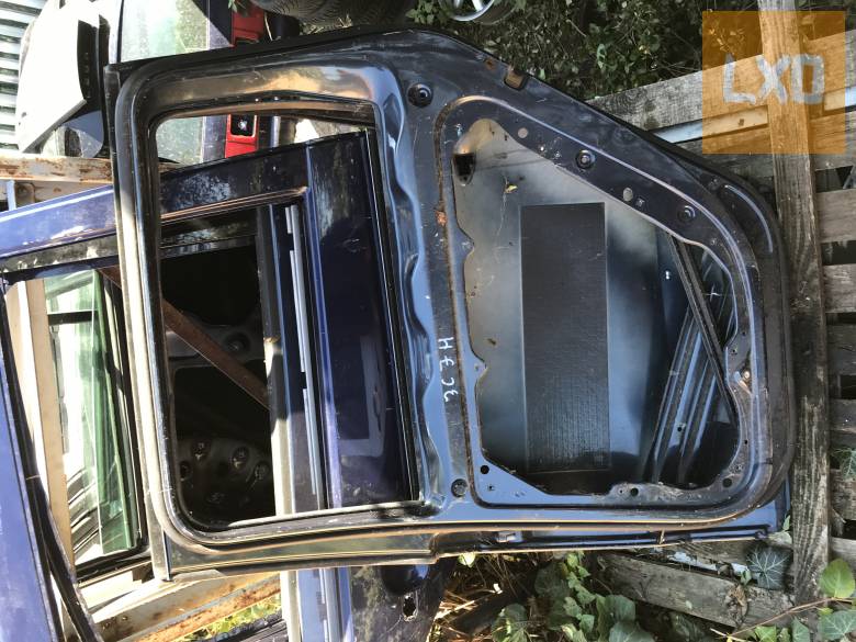 VW PASSAT B6 VARIANT  / jobb hátsó ajtó apróhirdetés