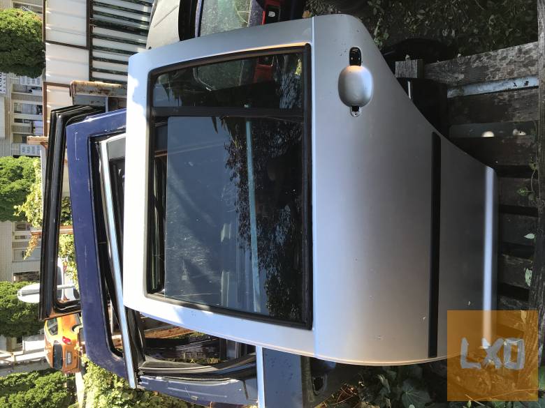 VW GOLF IV  VARIANT  / bal hátsó ajtó apróhirdetés