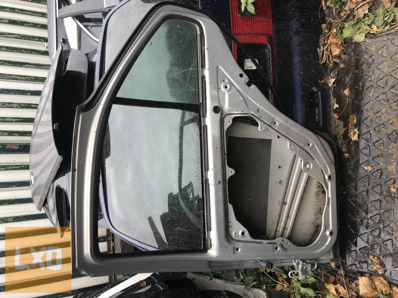 VW BORA  / jobb hátsó ajtó apróhirdetés