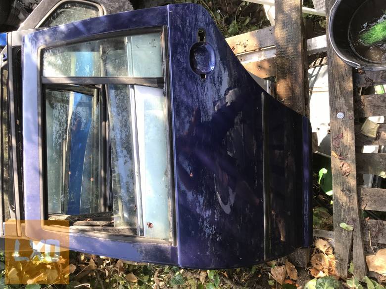 VW GOLF IV  Variant /  bal hátsó ajtó apróhirdetés