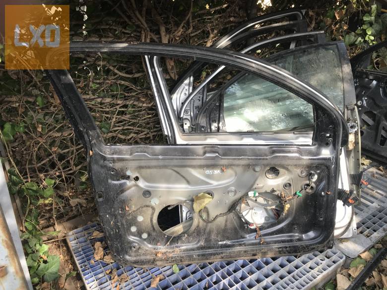 VW GOLF V 3 ajtós / bal  ajtó ( lap nélkül) apróhirdetés