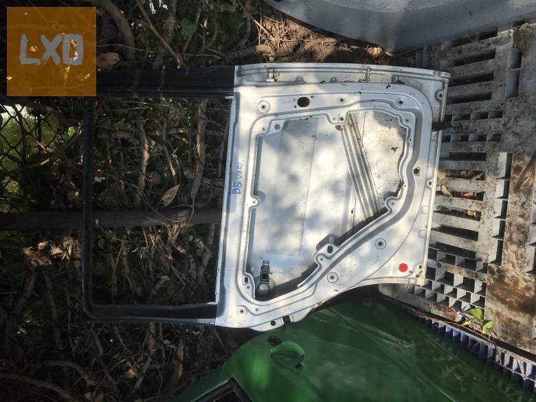 VW PASSAT B5 Variant __ bal hátsó ajtó apróhirdetés