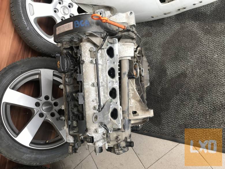 VW GOLF V 1,4 16V / fűzött blokk hengerfejjel apróhirdetés