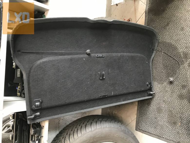 AUDI A3 8P ( 3 ajtós) kalaptartó apróhirdetés