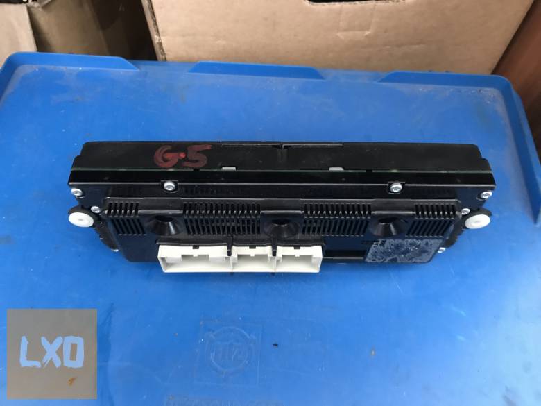 VW GOLF V  / klímavezérlő apróhirdetés