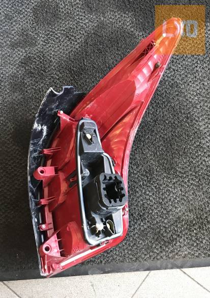 PEUGEOT 308 SW / bal hátsó lámpa apróhirdetés