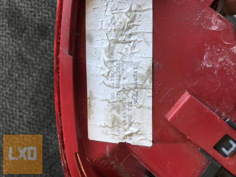 PEUGEOT 308 SW / bal hátsó lámpa apróhirdetés