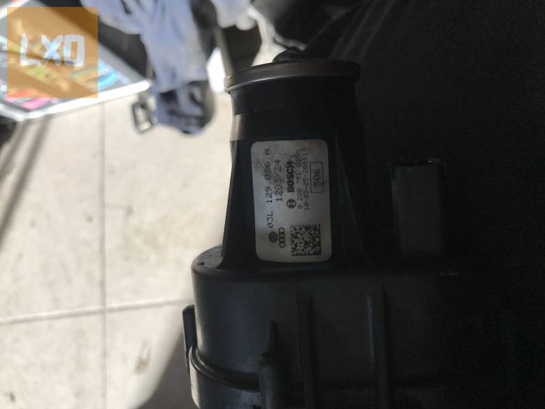 VW GOLF V  1,6 CR CAY / SZÍVÓSOR 03L 129 711 AQ apróhirdetés