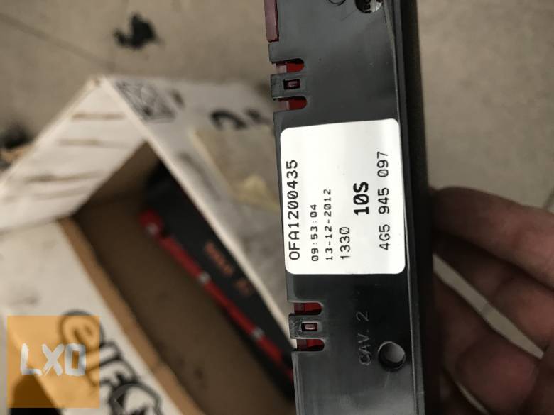 AUDI A6 4G SEDAN  / pótféklámpa 4F5 945 097 apróhirdetés